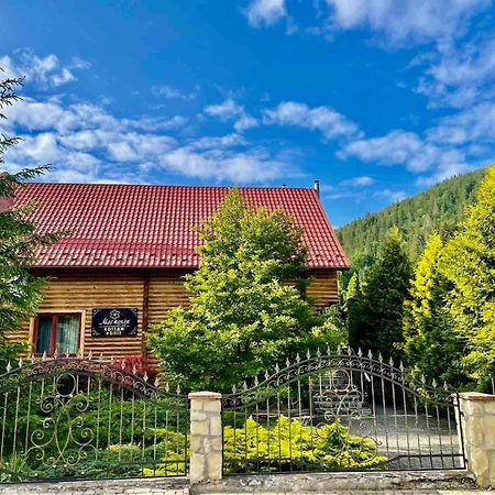 Magnolia Villa Tatariv Dış mekan fotoğraf